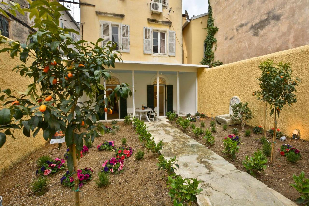 Appartement Τhe Hidden Garden à Corfu  Extérieur photo