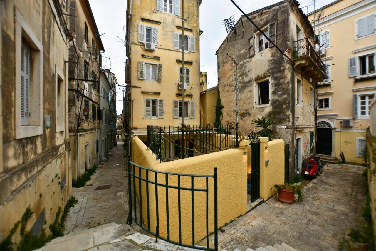 Appartement Τhe Hidden Garden à Corfu  Extérieur photo