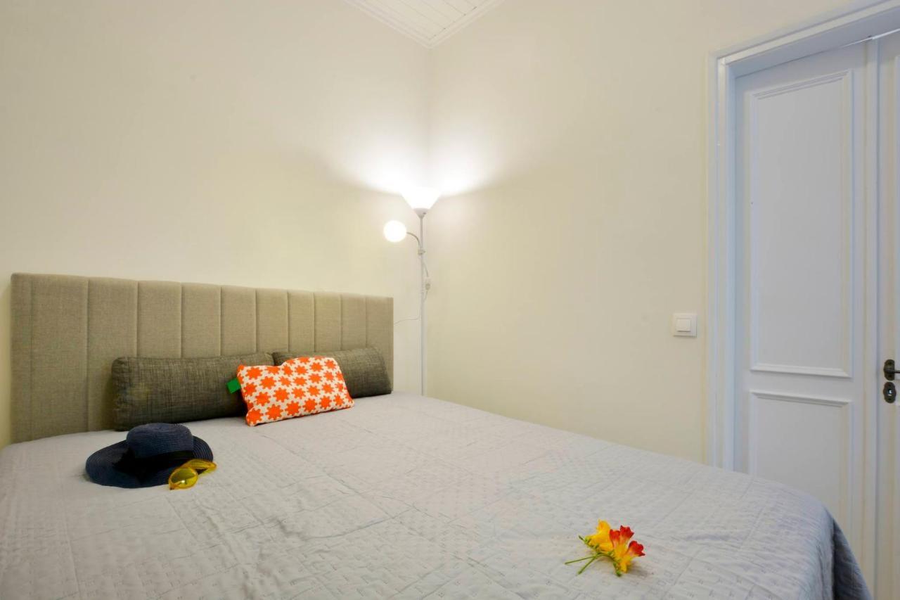 Appartement Τhe Hidden Garden à Corfu  Extérieur photo